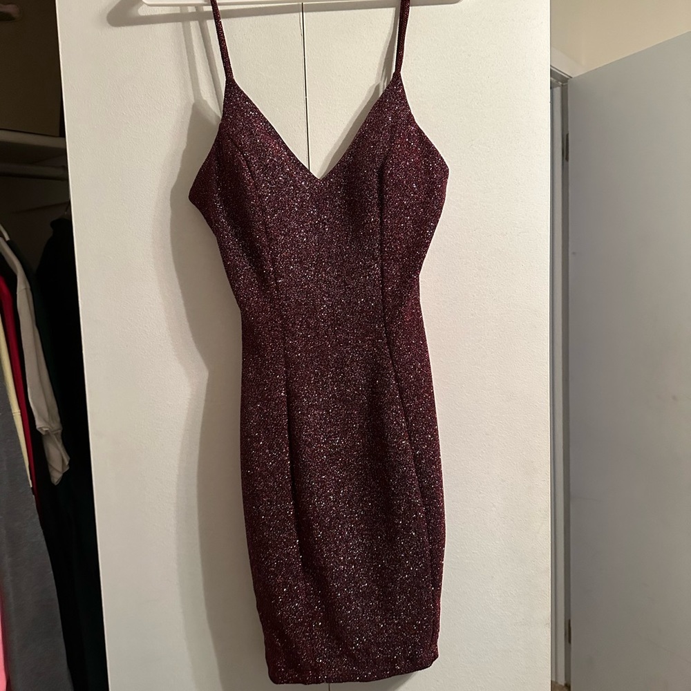 Short Dress. A maroon/burgundy with sparkle!